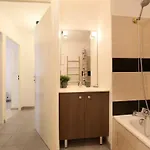 2 Bedrooms - Hometimal - Center - Parking